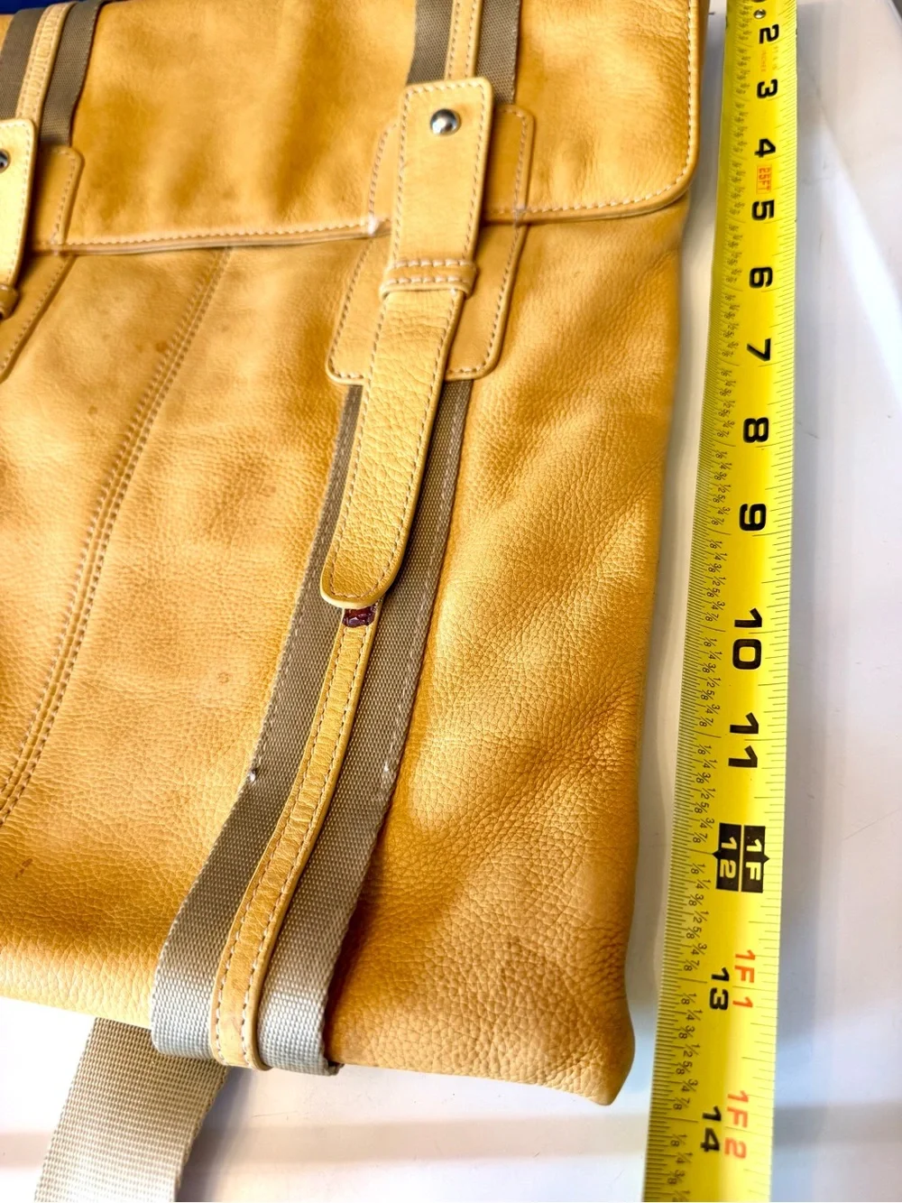 Claudia Firenzi Genuine Leather Laptop Messenger Bag Tan Made in Italy 13”x14”